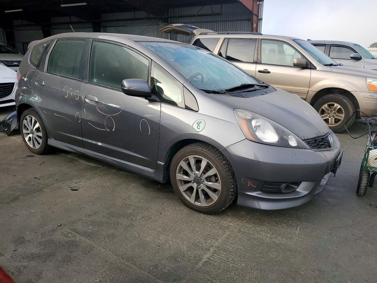 2013 HONDA FIT