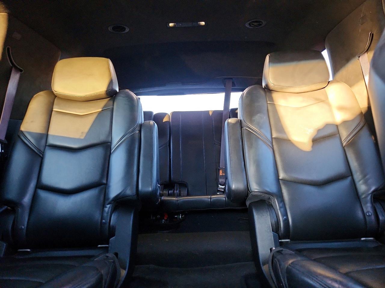 2017 CADILLAC ESCALADE