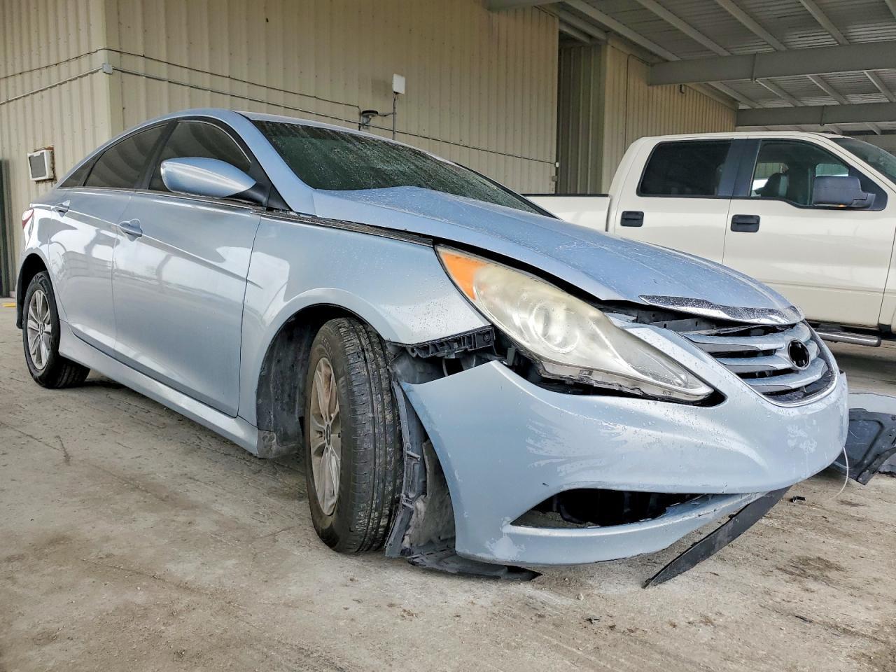 2014 HYUNDAI SONATA
