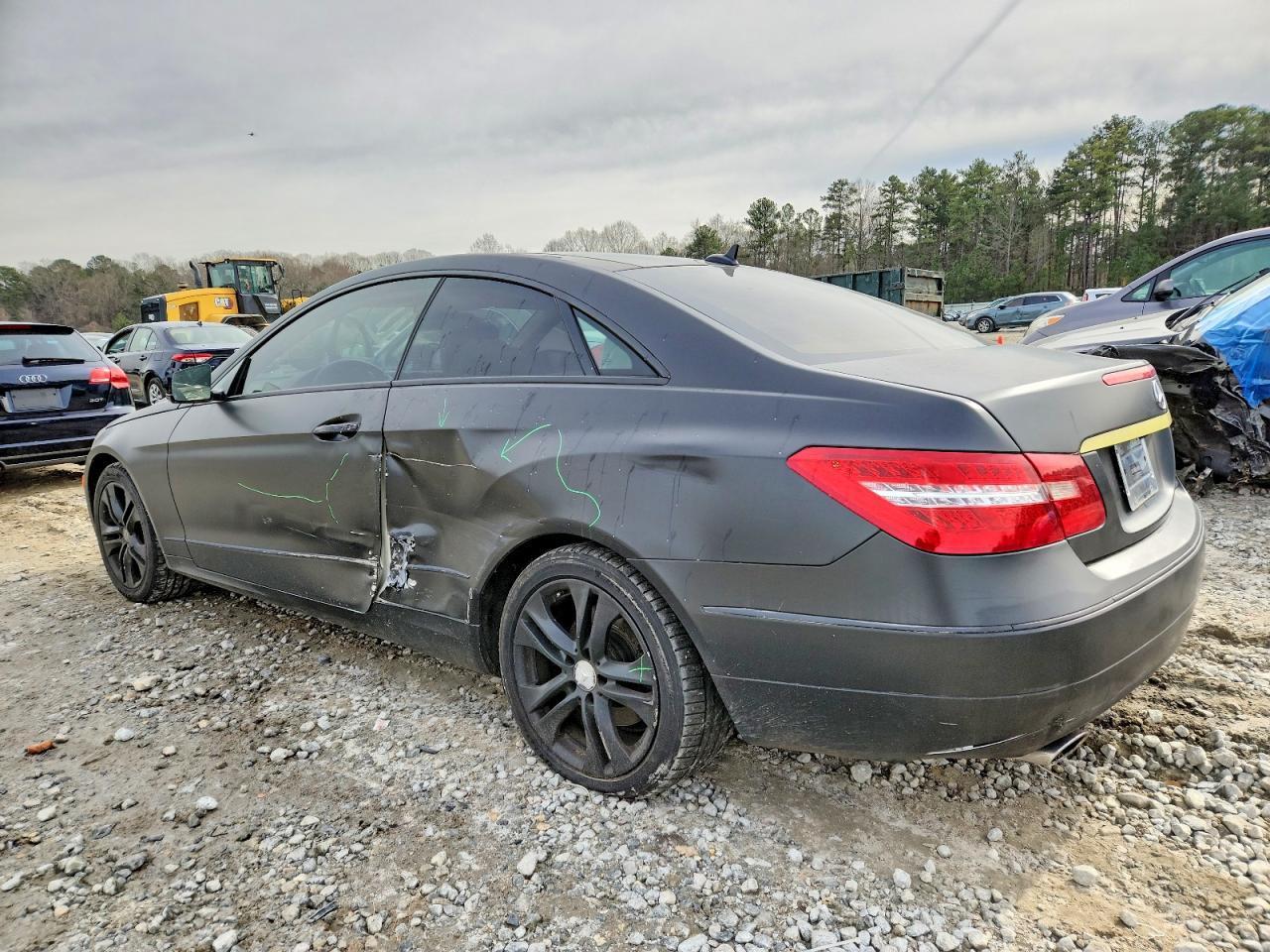 2010 MERCEDES-BENZ E-Class