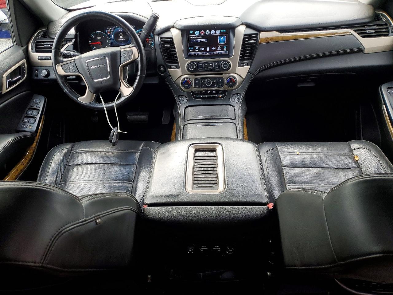 2017 GMC Yukon