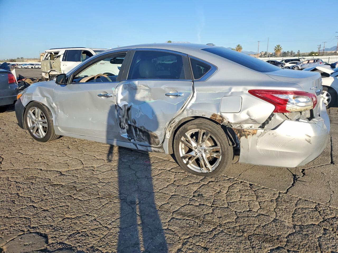 2016 NISSAN ALTIMA