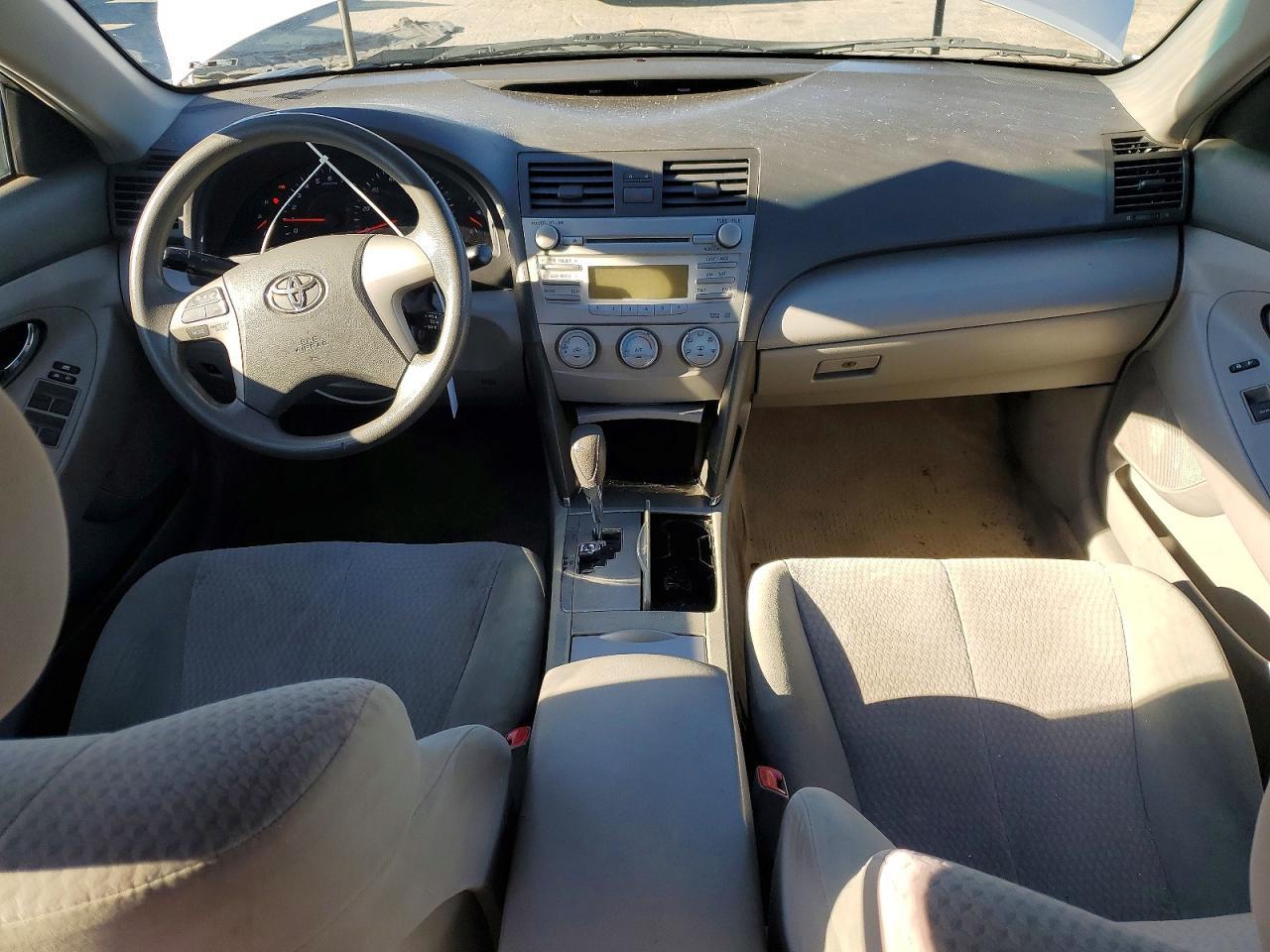 2011 TOYOTA CAMRY