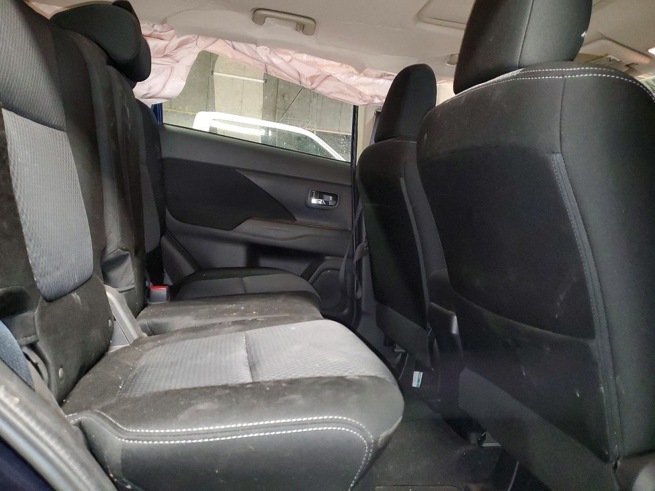 2018 MITSUBISHI outlander