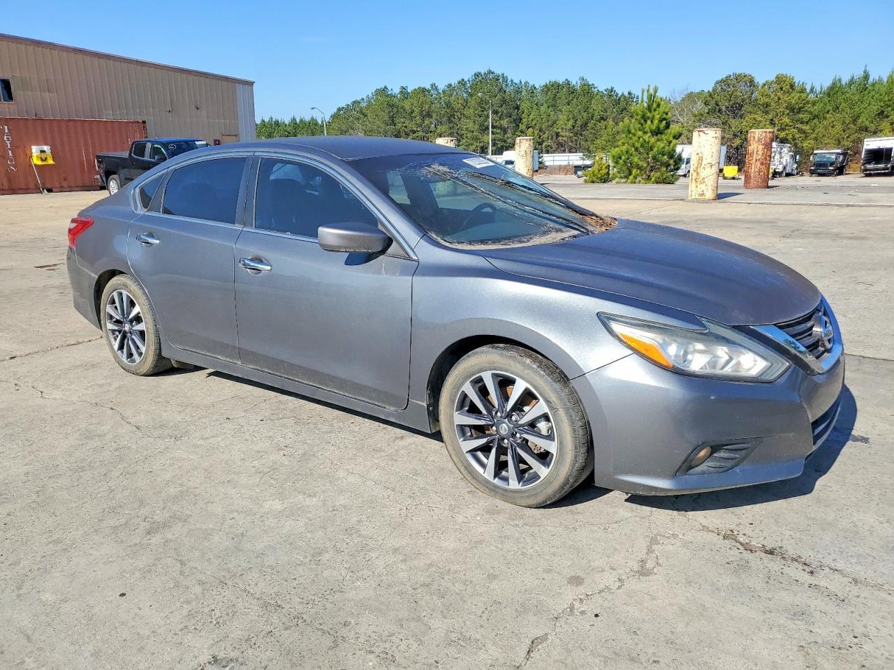 2017 NISSAN ALTIMA