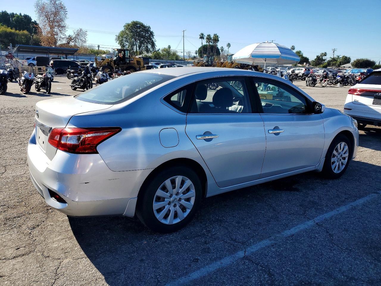 2016 NISSAN SENTRA