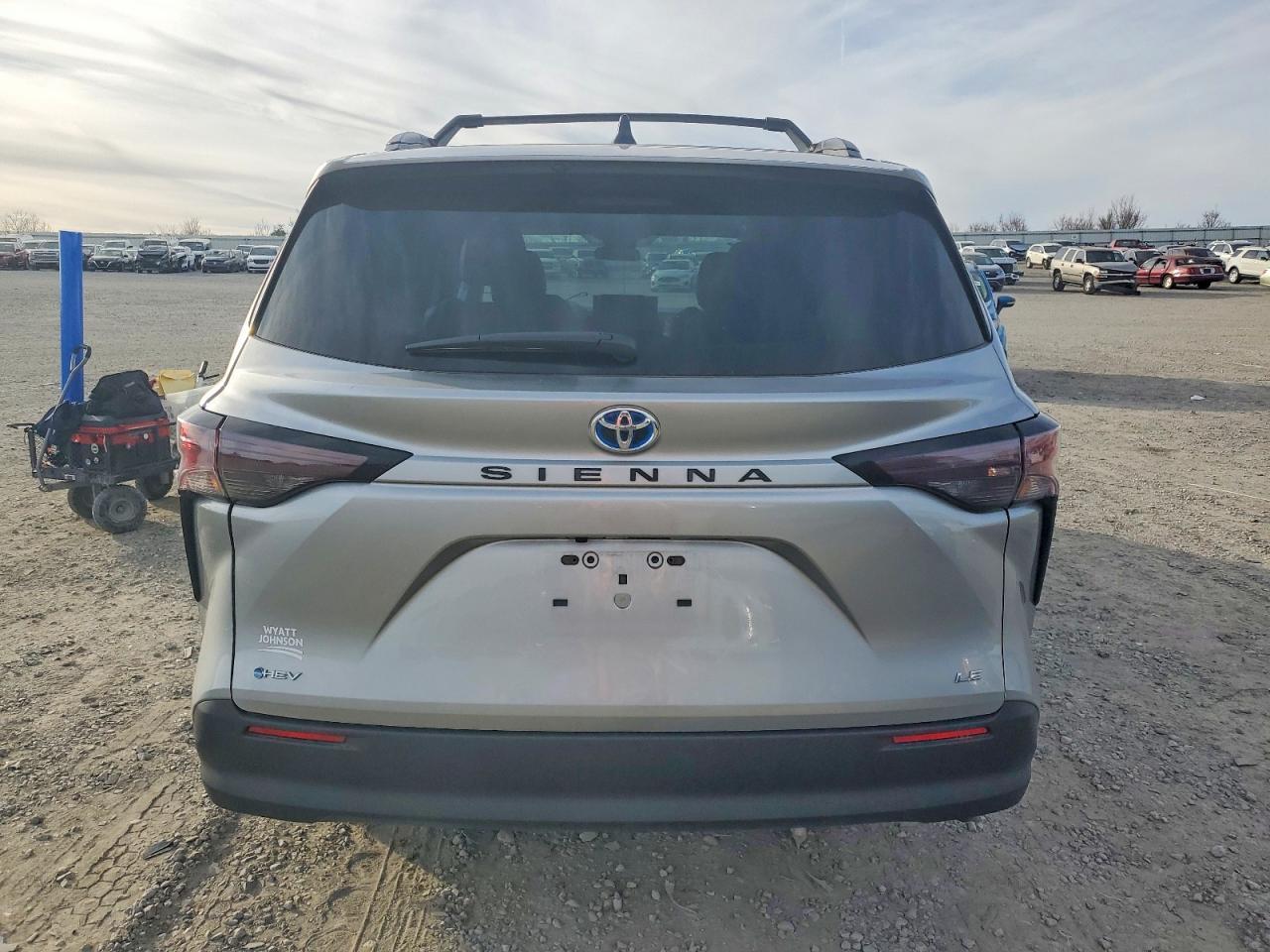 2025 TOYOTA SIENNA