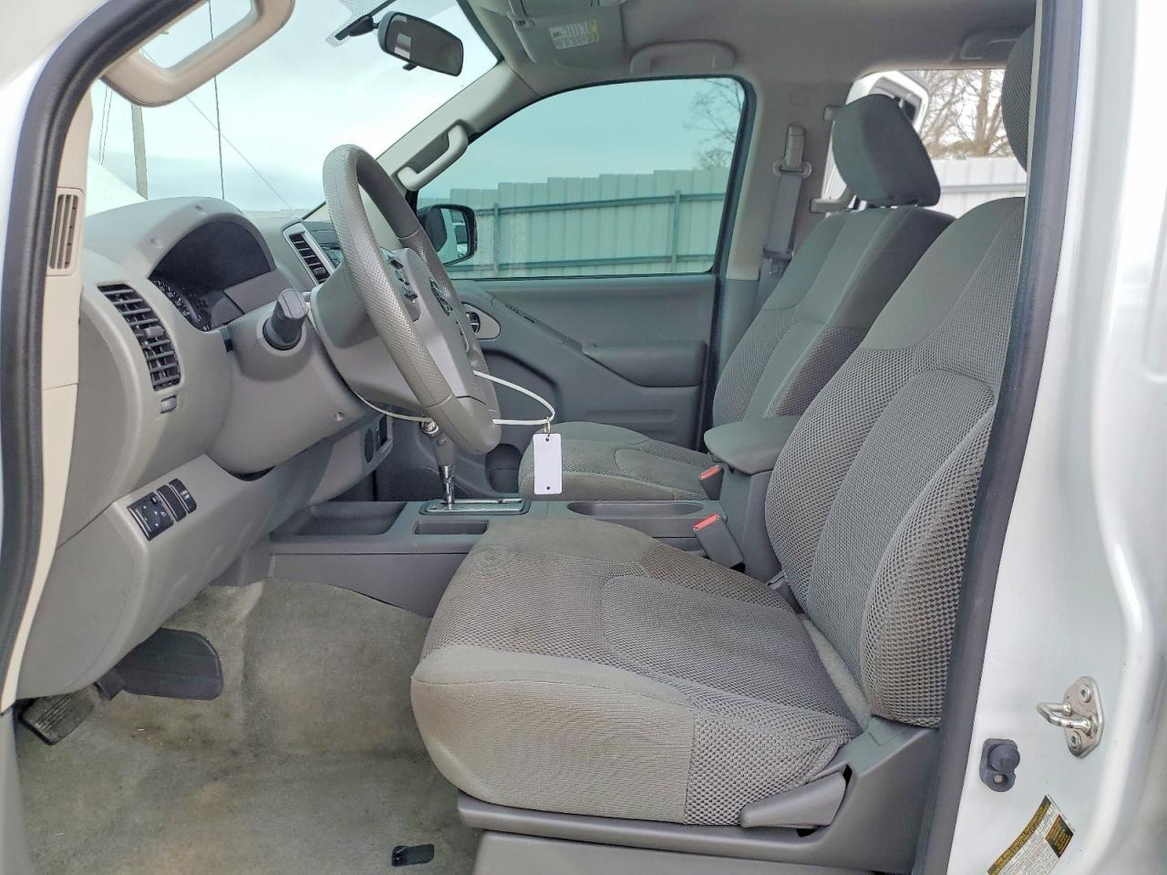 2016 NISSAN Frontier