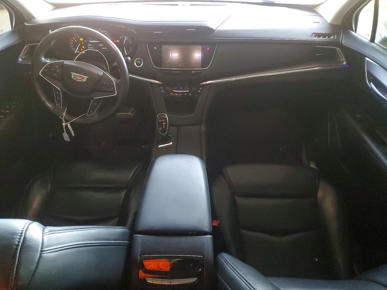 2018 CADILLAC XT5