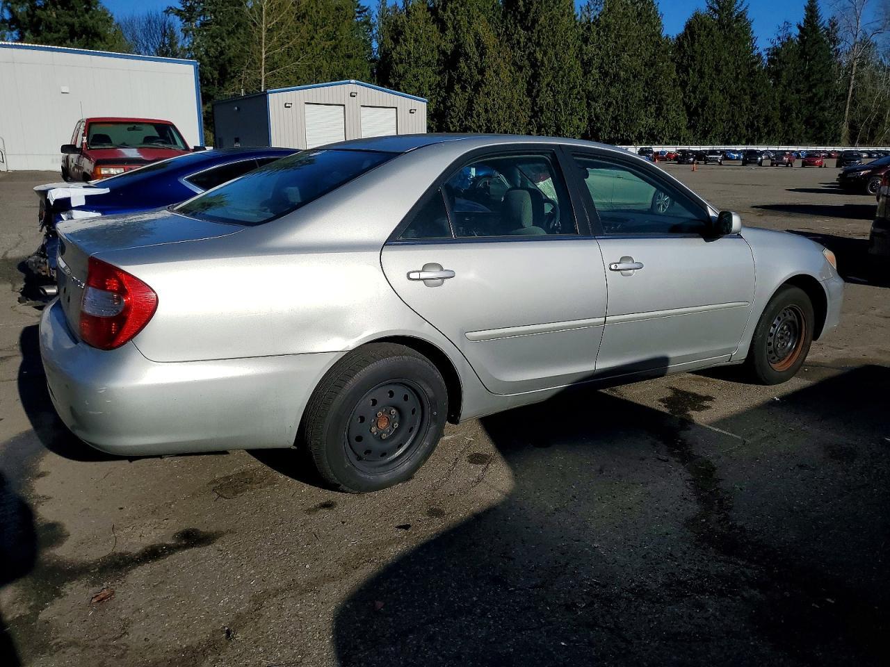 2004 TOYOTA CAMRY