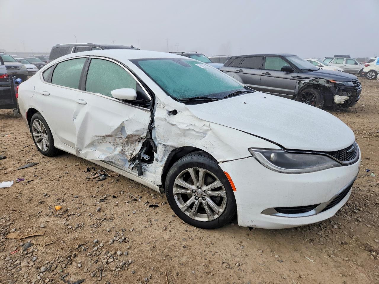 2015 CHRYSLER 200