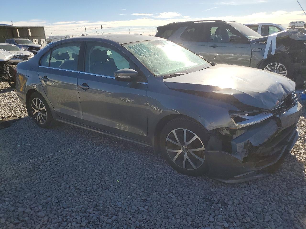 2017 VOLKSWAGEN JETTA