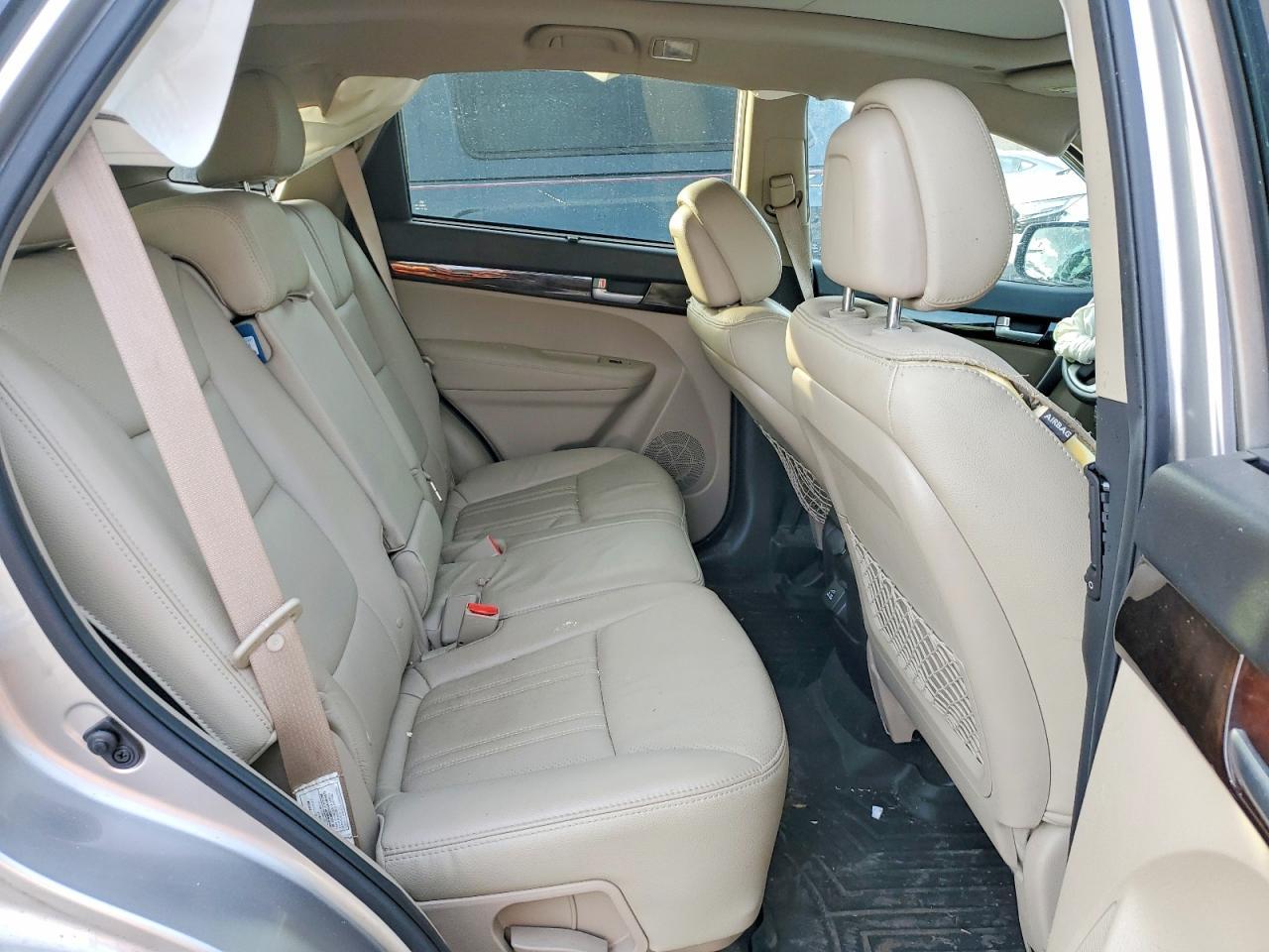 2015 KIA SORENTO