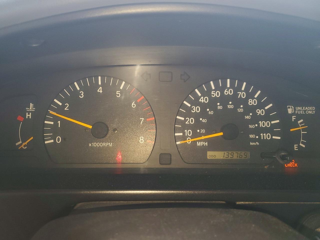 2000 TOYOTA TACOMA