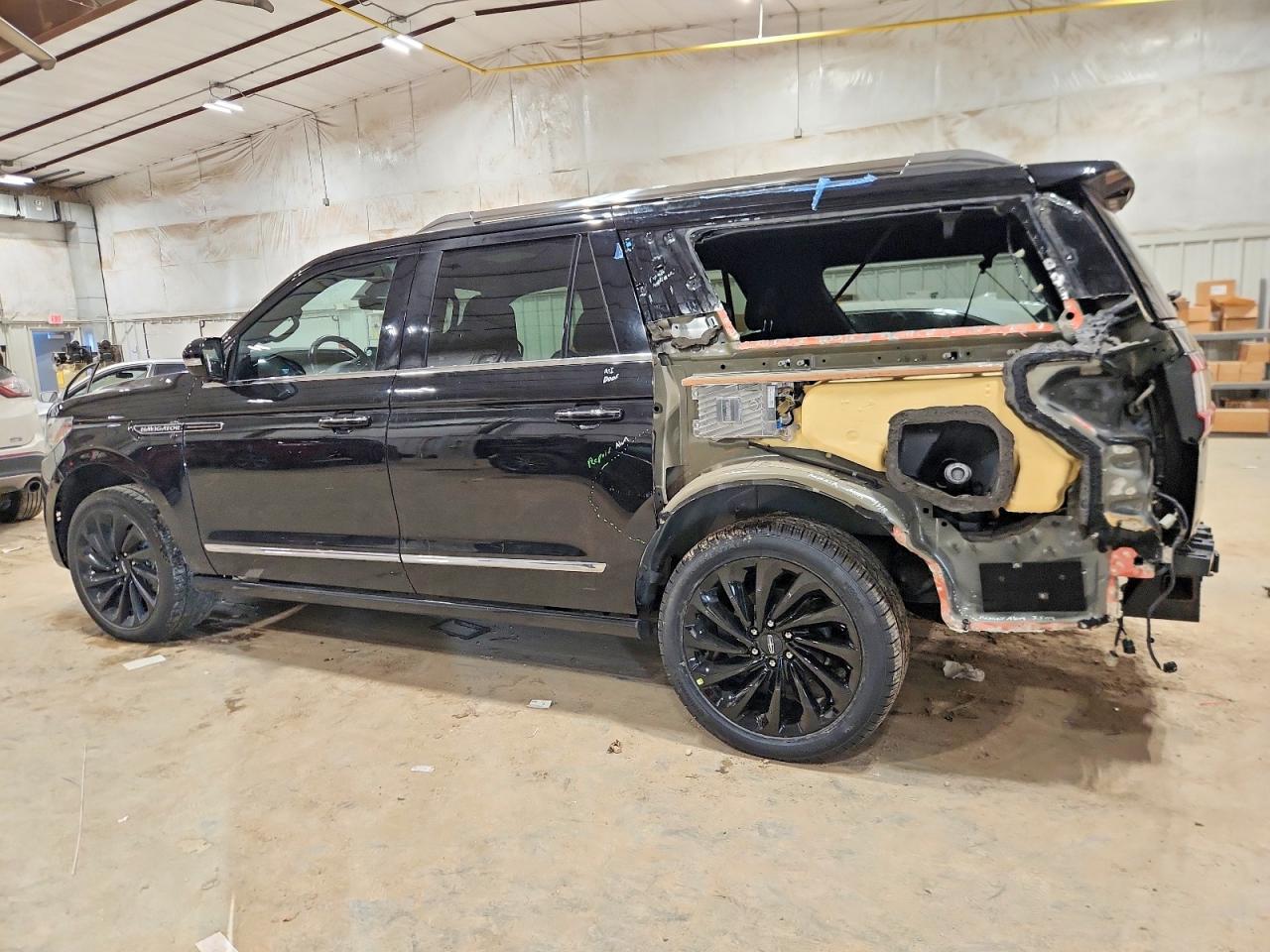 2020 LINCOLN Navigator