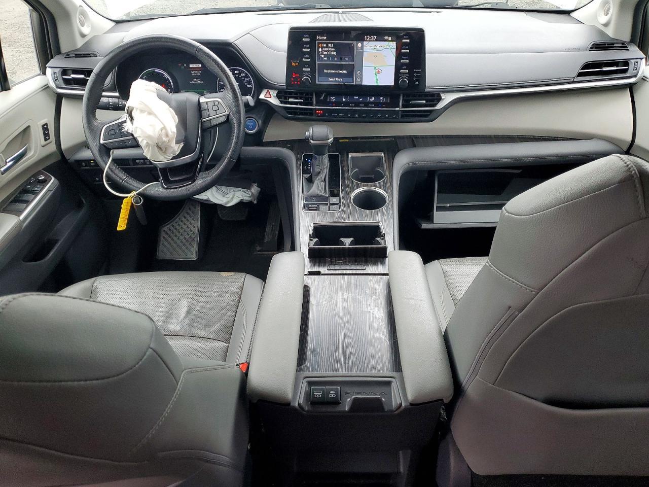 2021 TOYOTA SIENNA