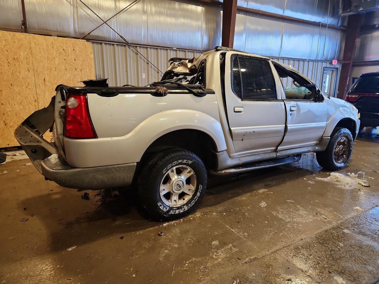 2003 FORD Explorer Sport Trac