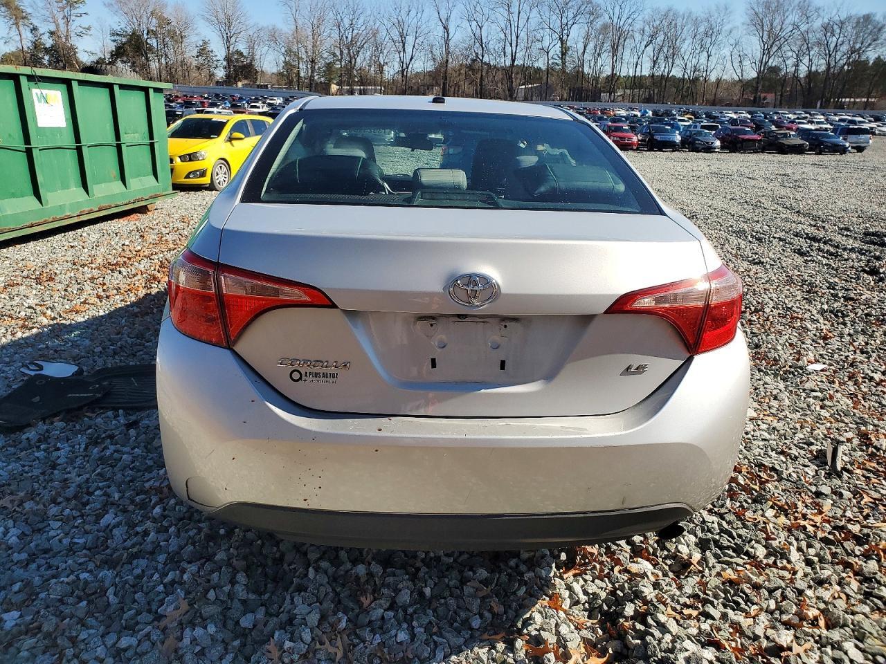 2017 TOYOTA COROLLA