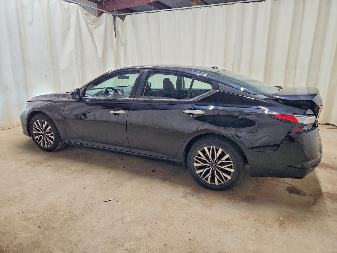 2025 NISSAN ALTIMA