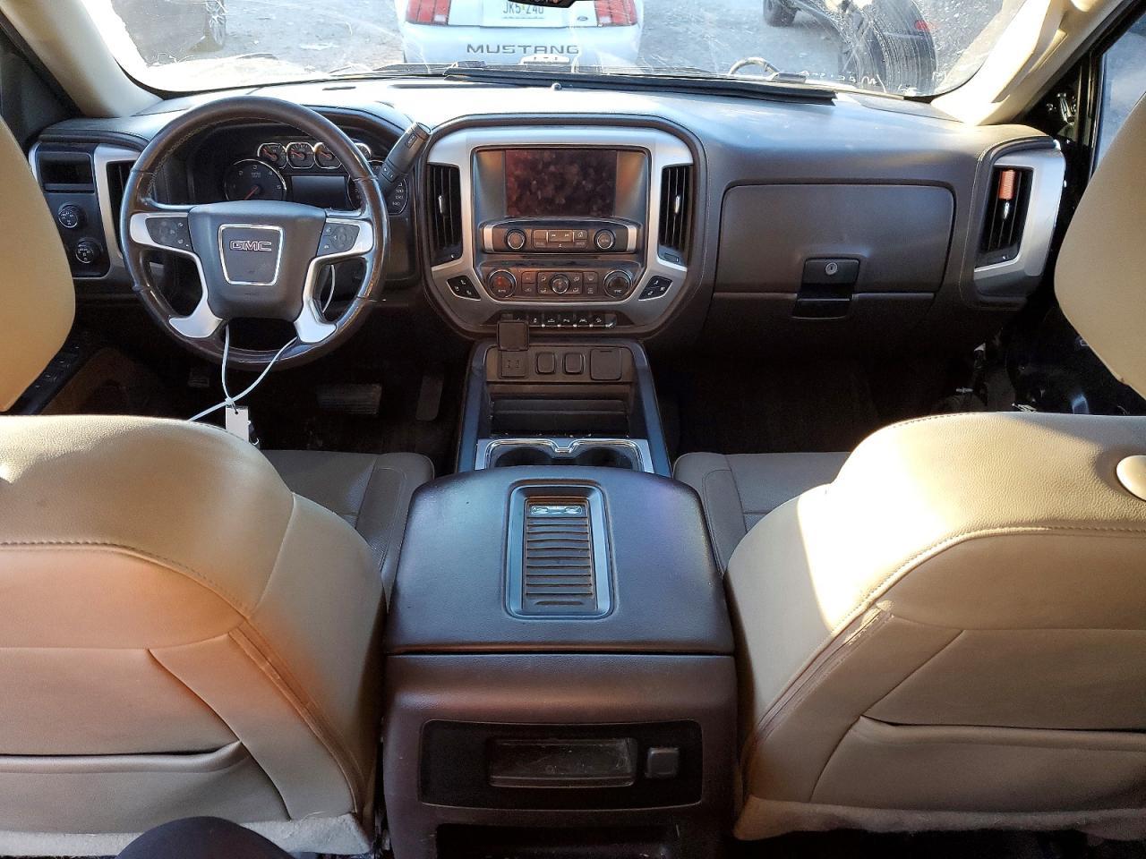 2016 GMC Sierra