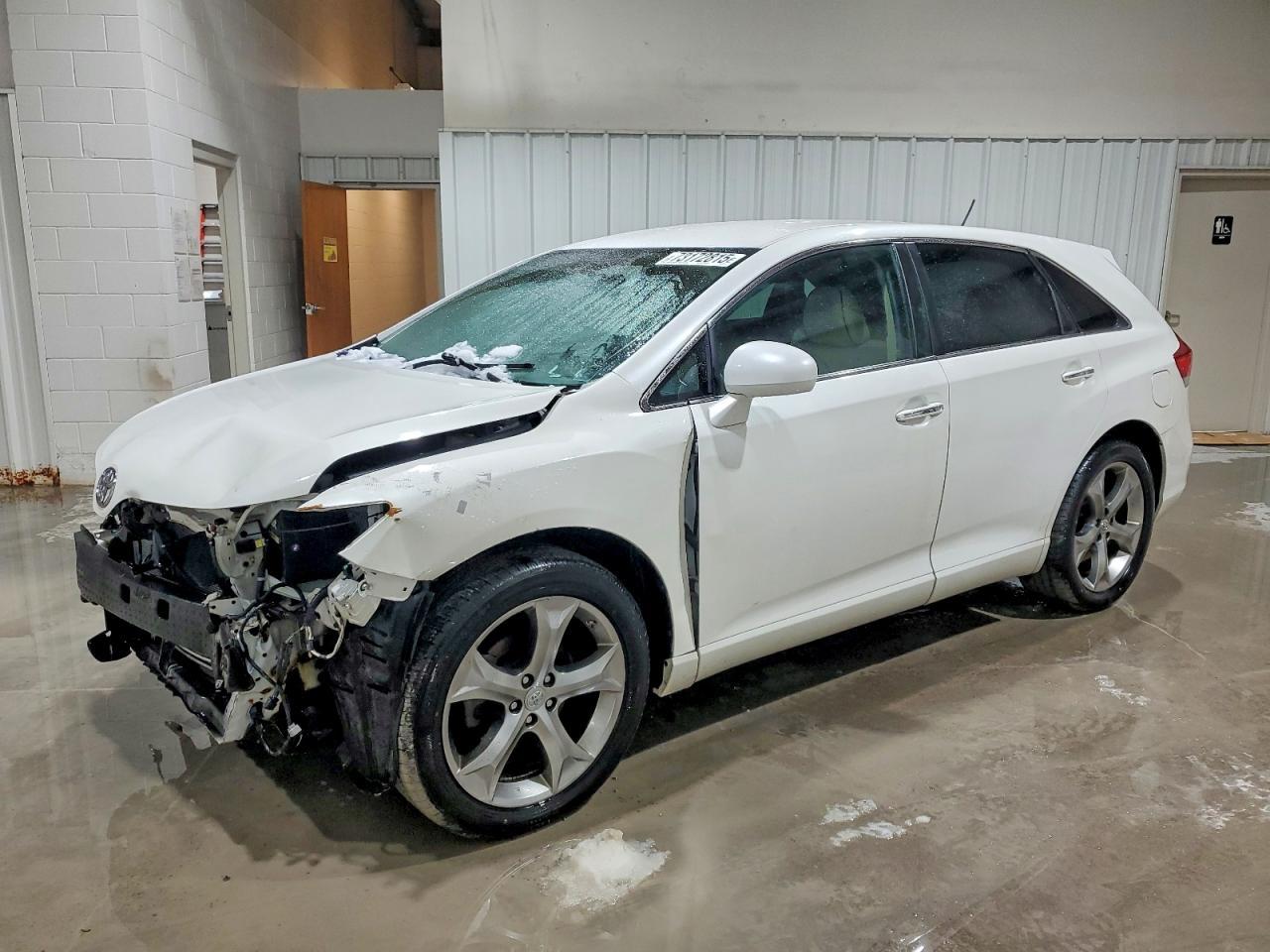 2010 TOYOTA VENZA