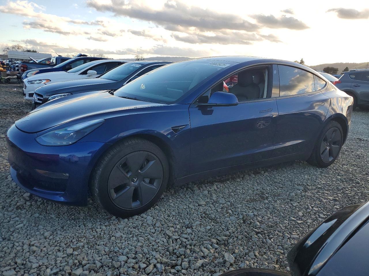2022 TESLA MODEL 3