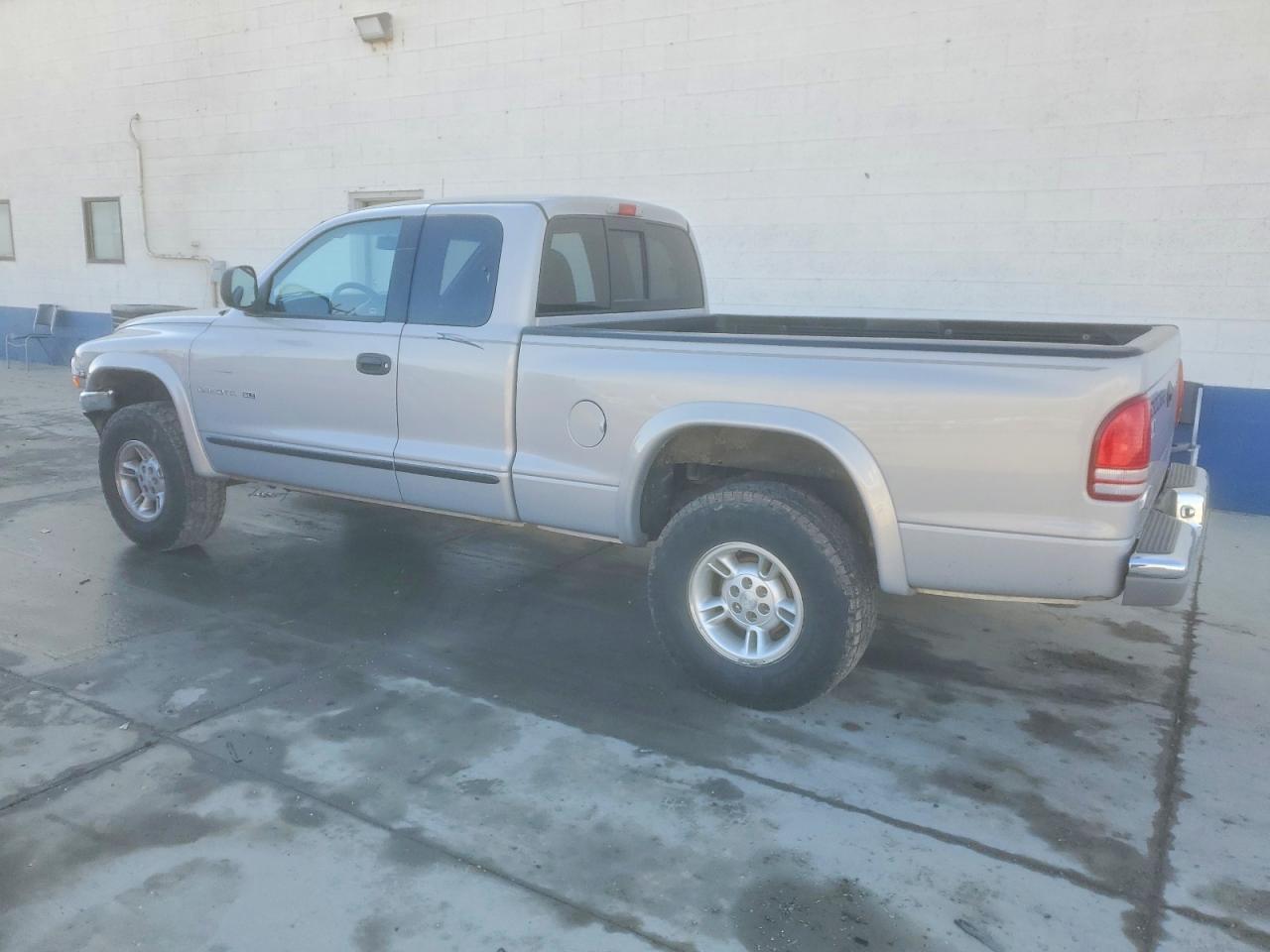 1999 DODGE Dakota