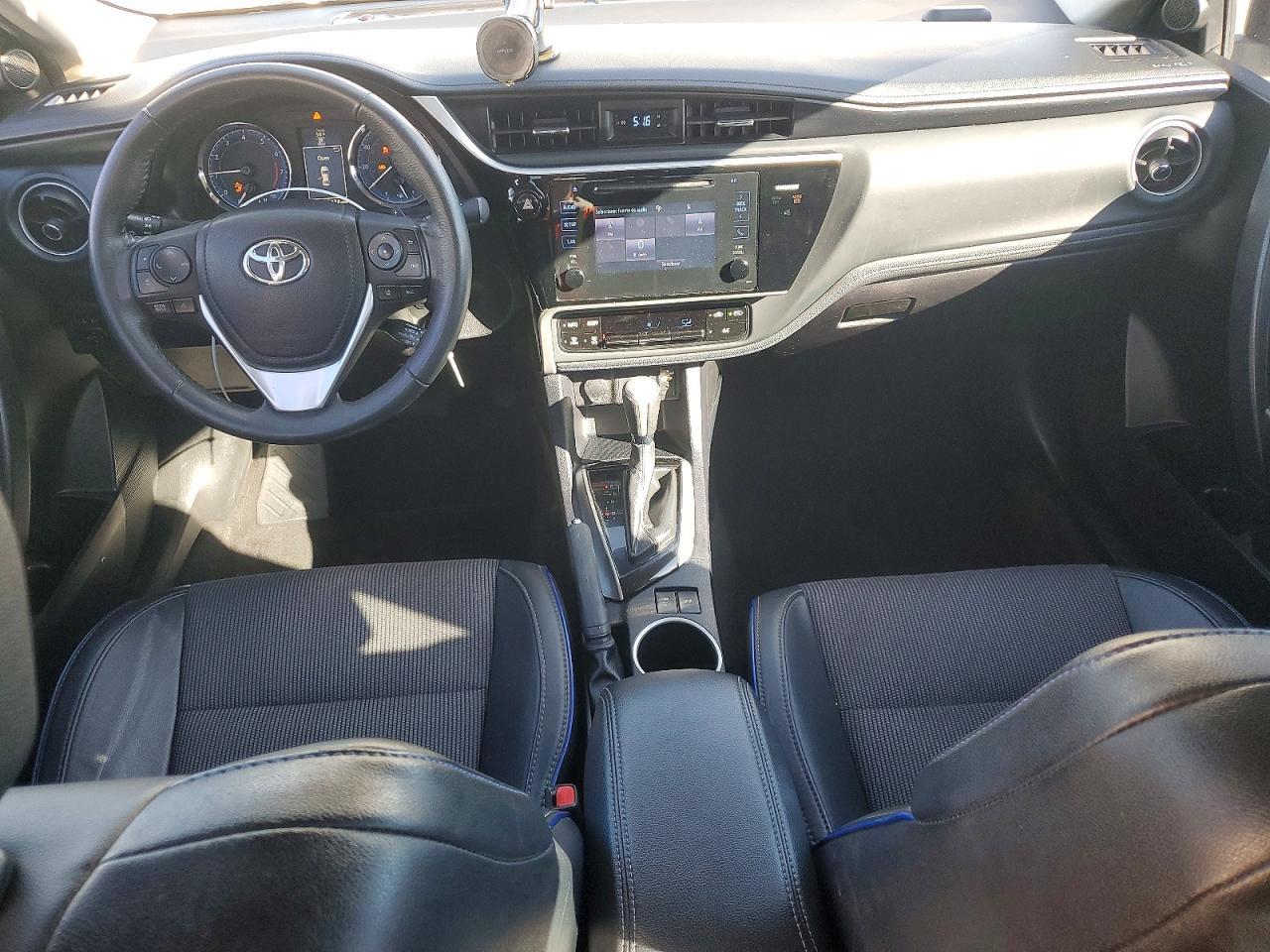 2017 TOYOTA COROLLA