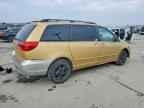 2005 TOYOTA SIENNA