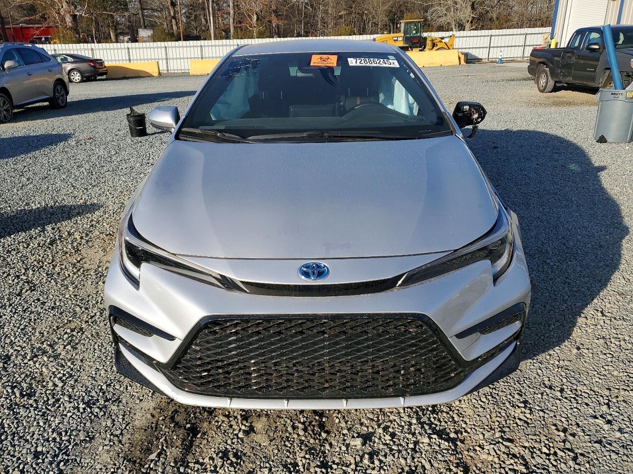 2024 TOYOTA COROLLA