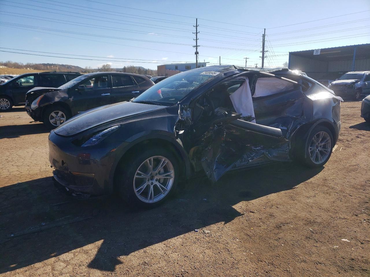 2024 TESLA MODEL Y