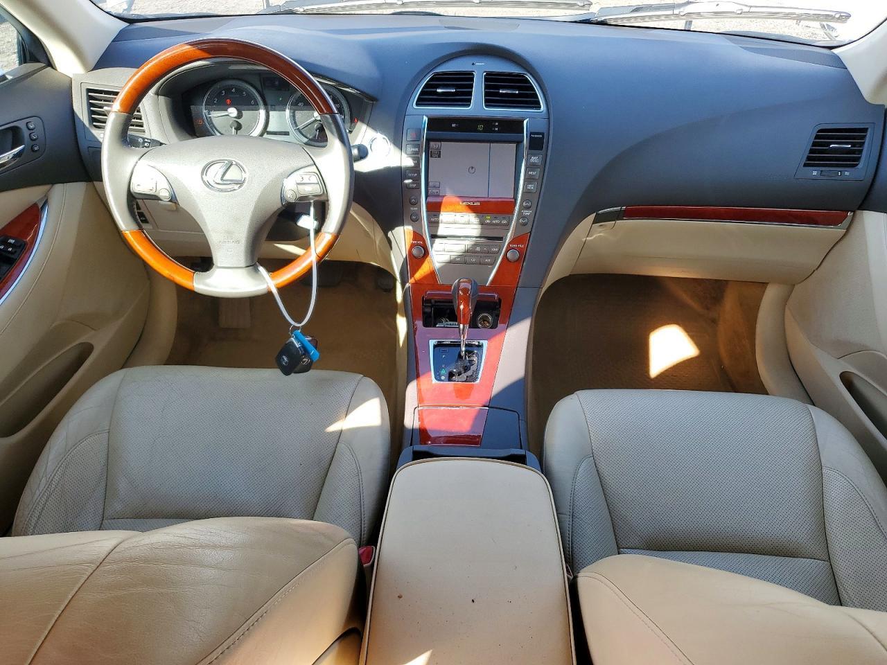 2011 LEXUS ES 350