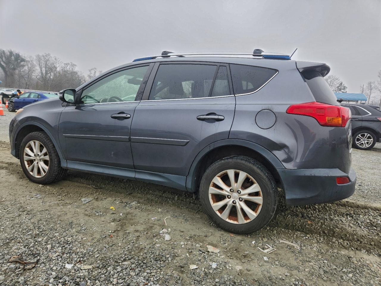 2014 TOYOTA RAV4