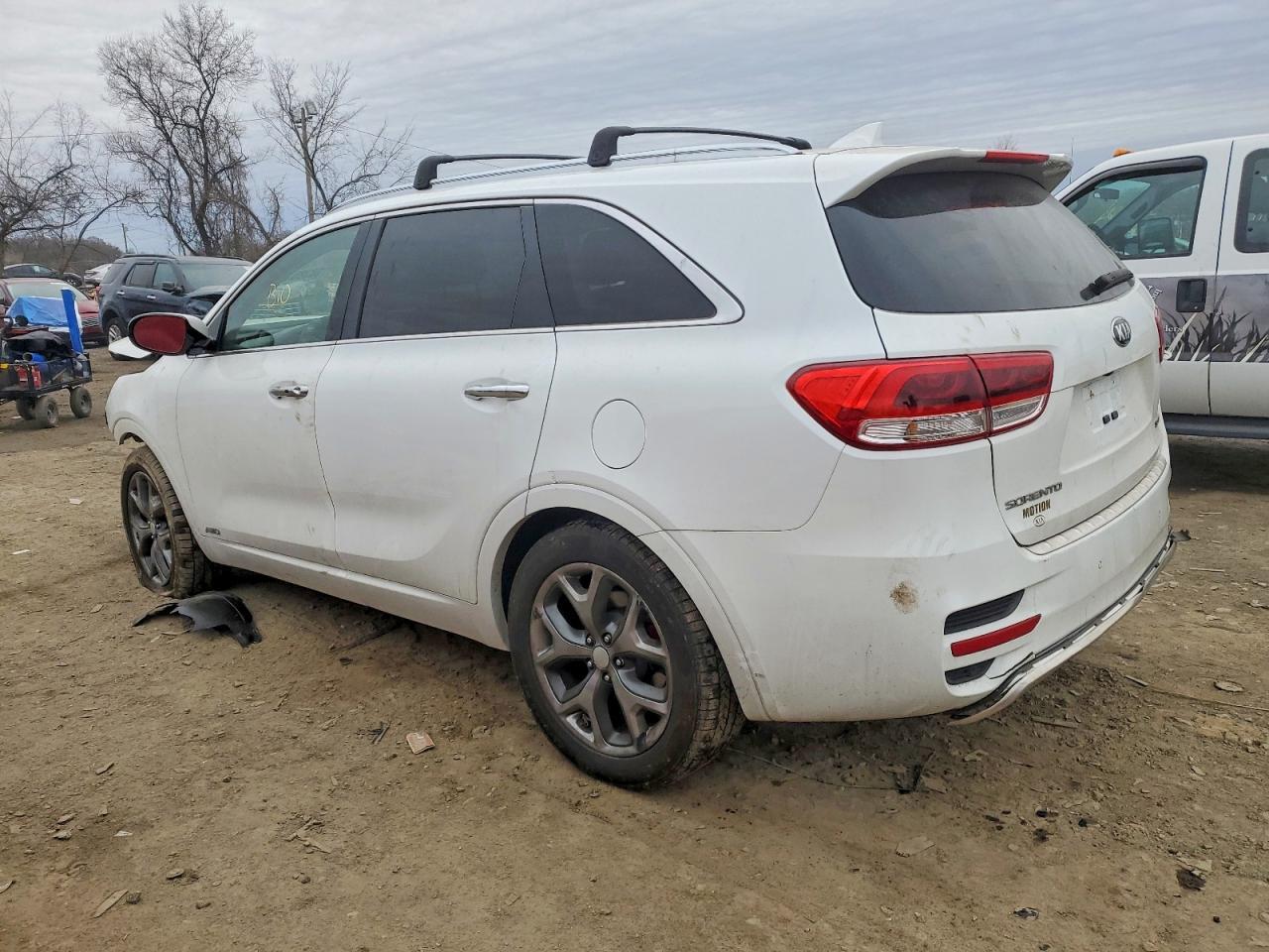 2016 KIA SORENTO