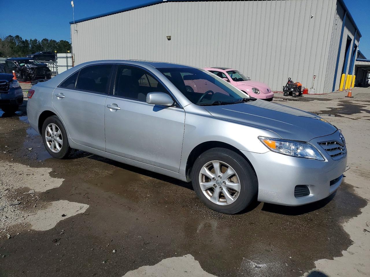 2010 TOYOTA CAMRY