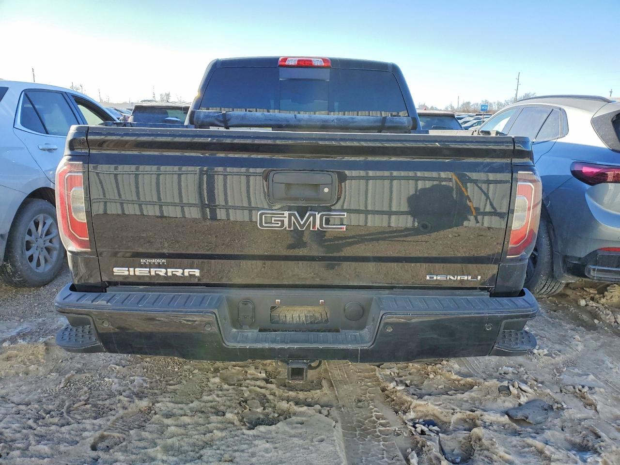 2018 GMC Sierra