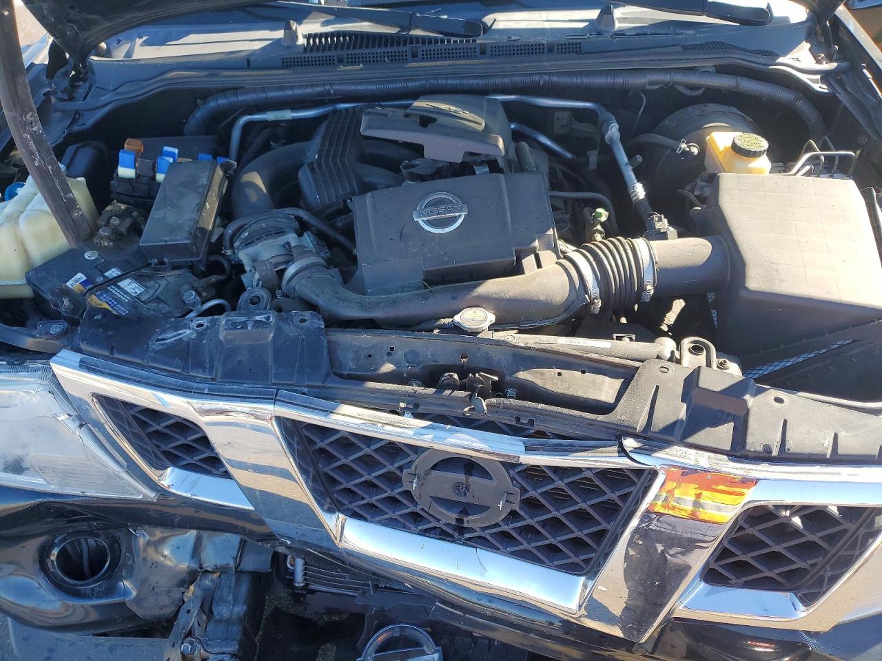 2013 NISSAN Frontier