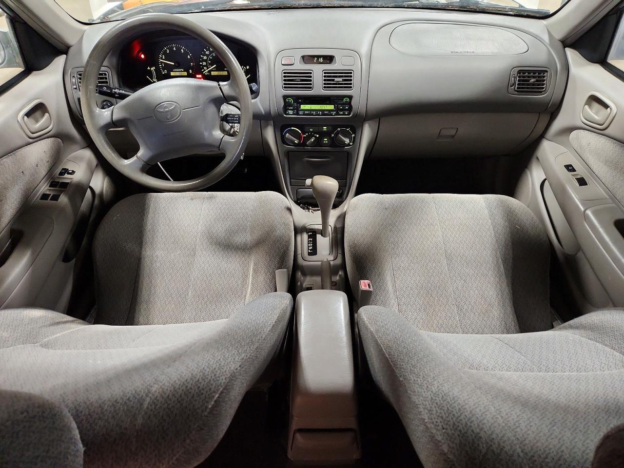 2002 TOYOTA COROLLA
