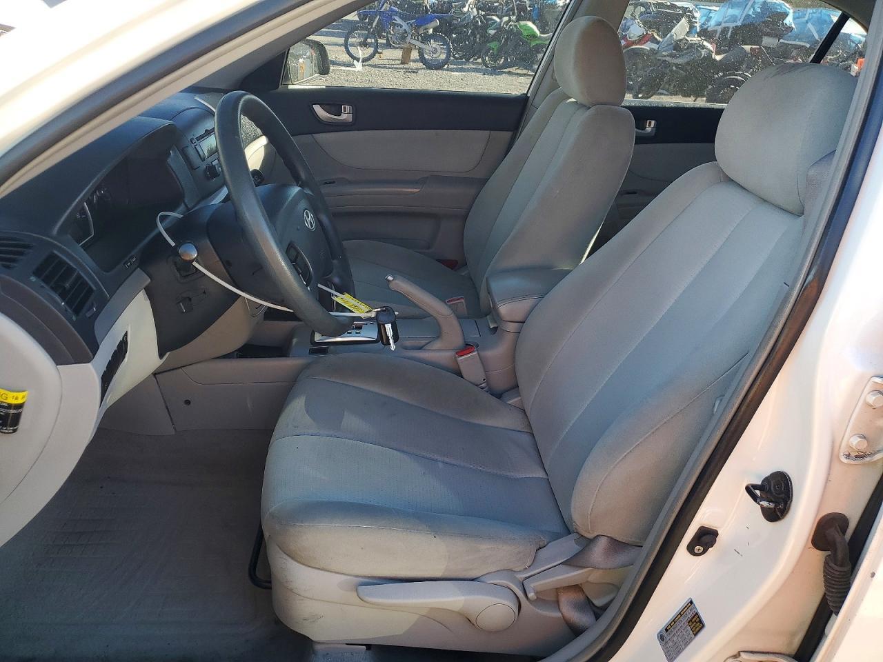 2008 HYUNDAI SONATA
