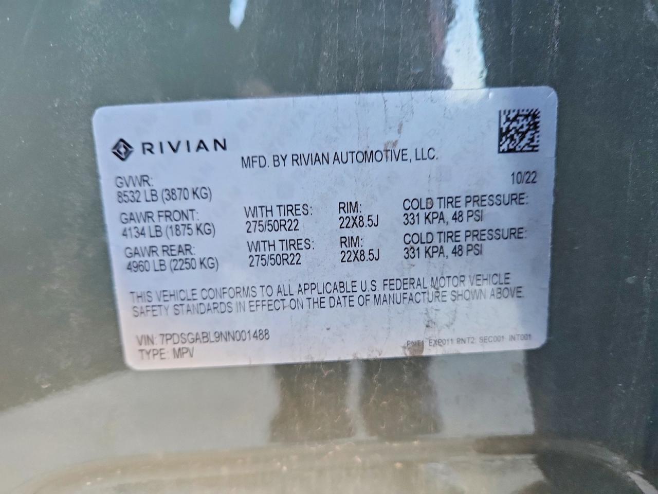 2022 RIVIAN R1s