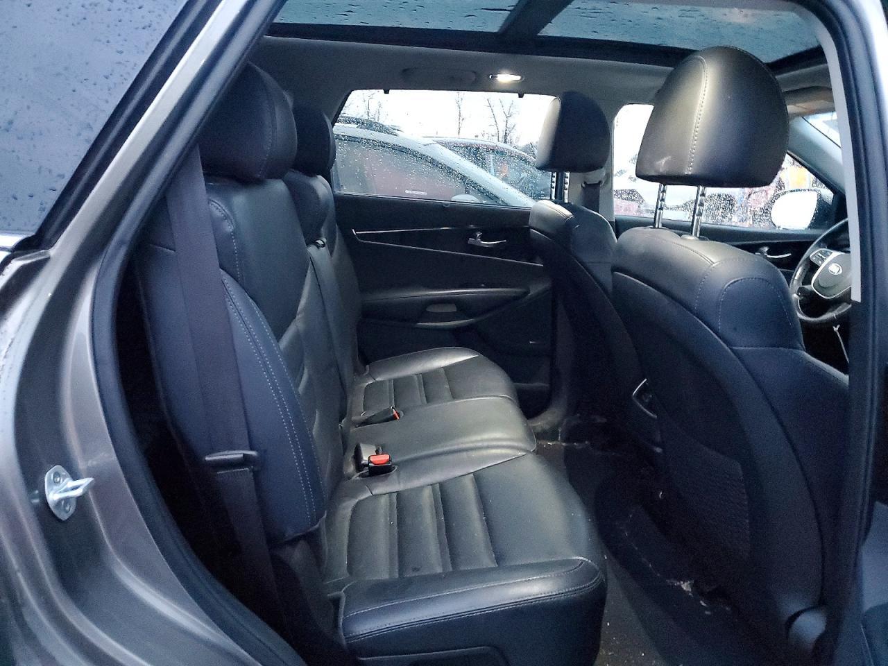 2019 KIA SORENTO