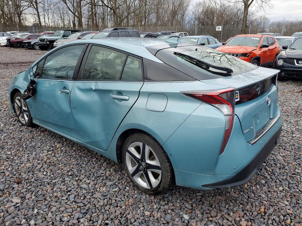 2017 TOYOTA PRIUS