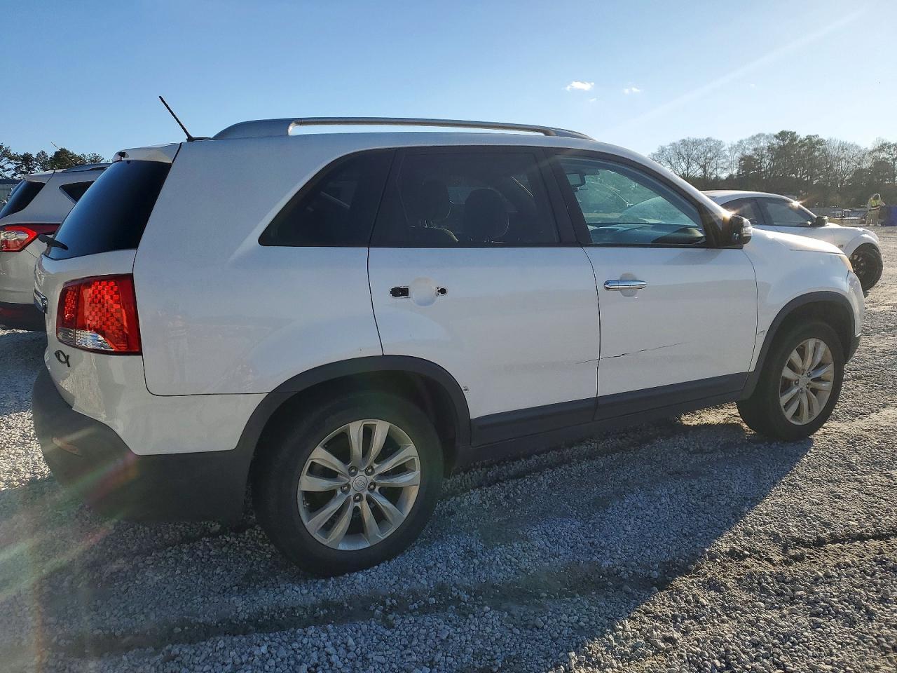 2011 KIA SORENTO