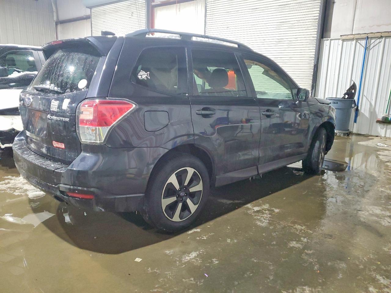 2018 SUBARU FORESTER