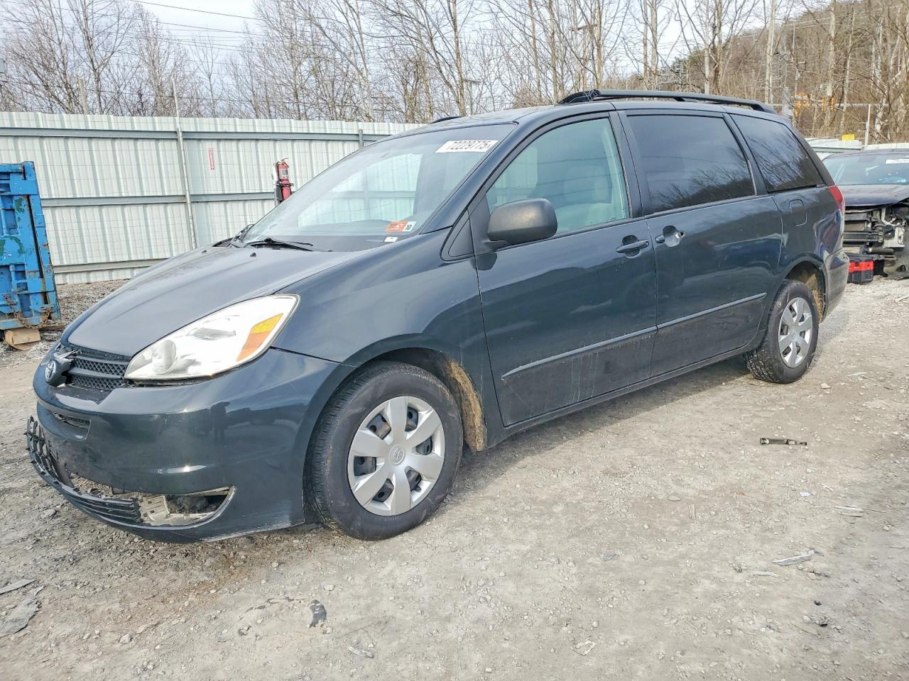 2005 TOYOTA SIENNA