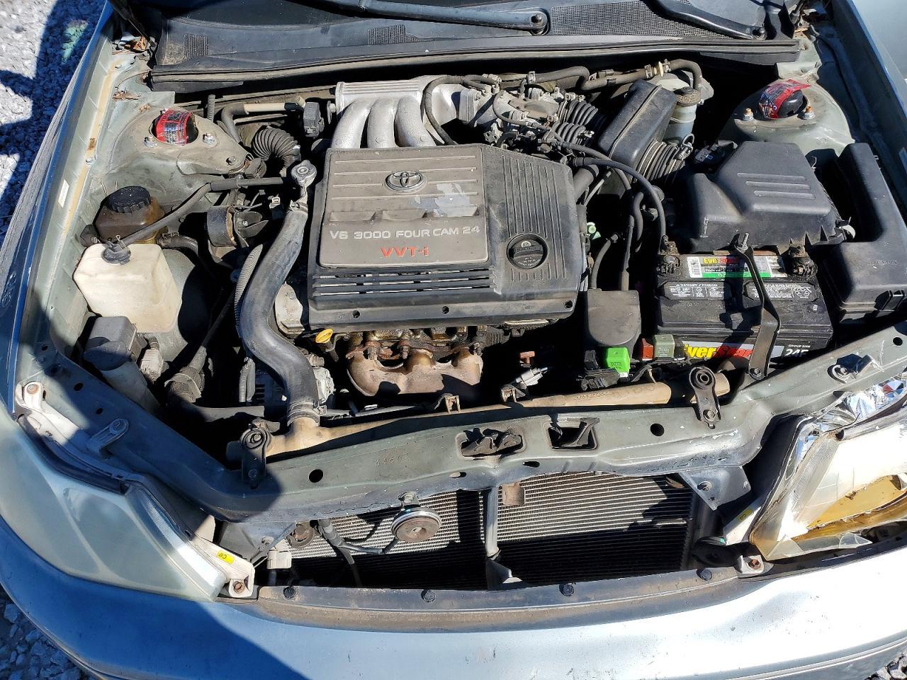 2002 TOYOTA Avalon