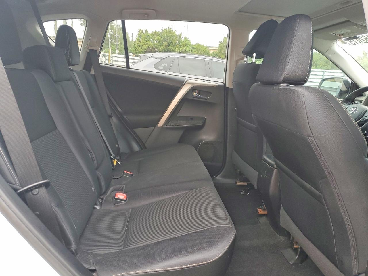 2014 TOYOTA RAV4
