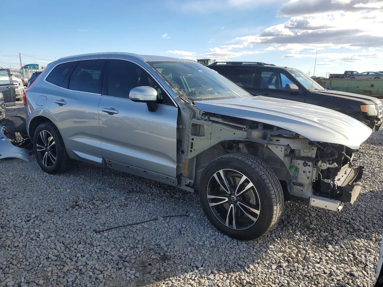 2018 VOLVO XC60