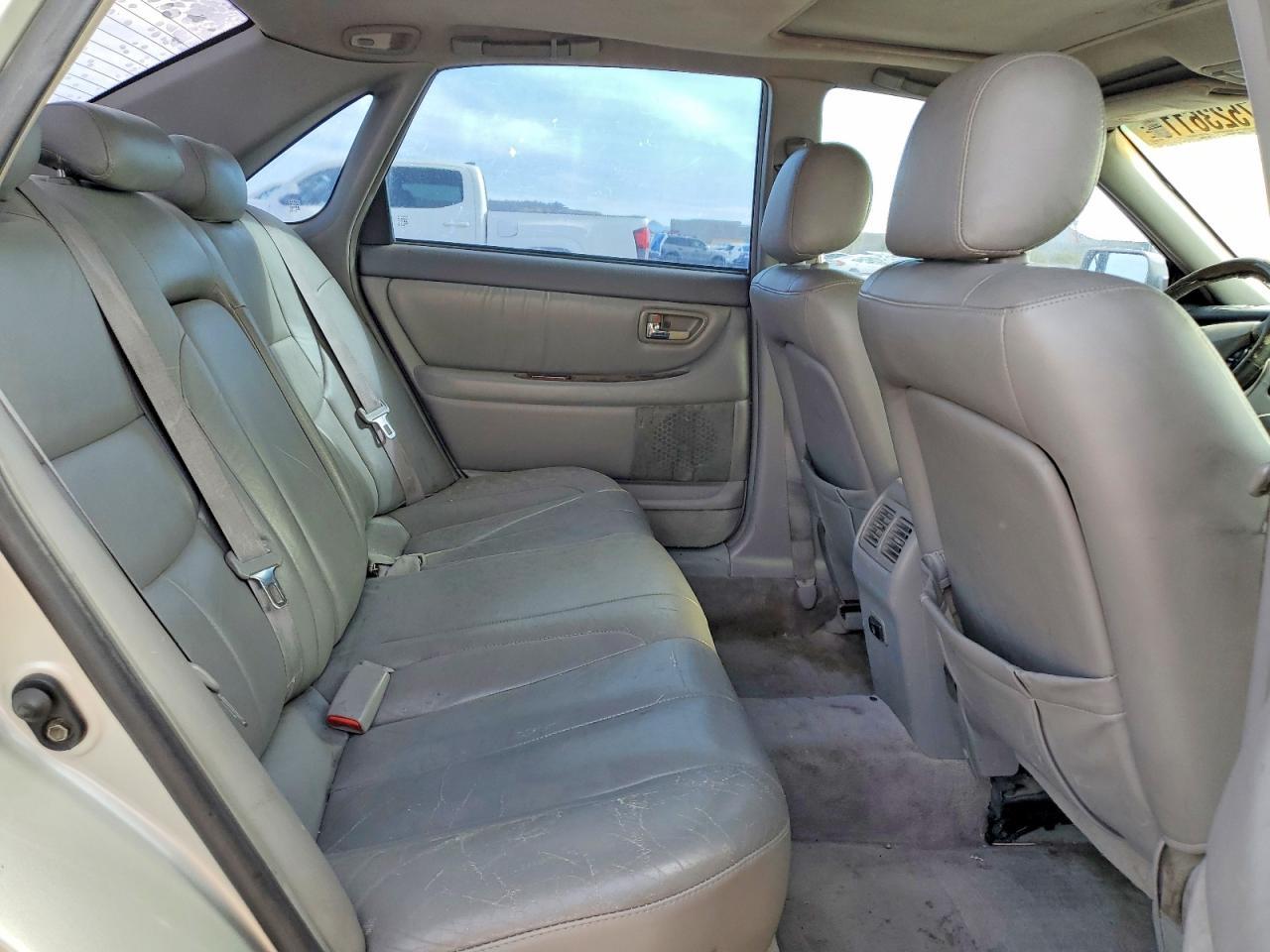 2000 TOYOTA Avalon