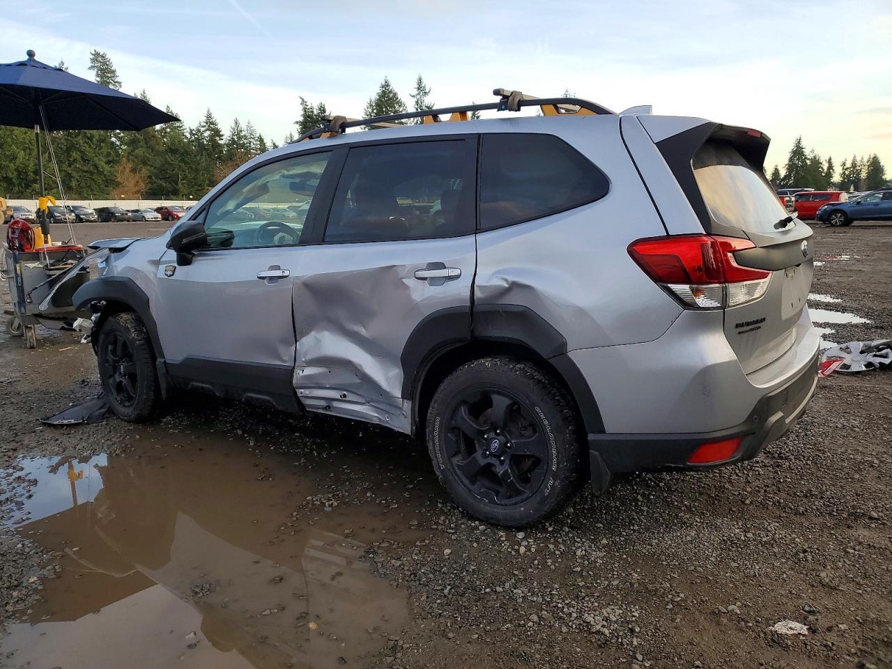 2023 SUBARU FORESTER